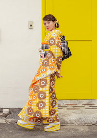 【振袖ネットレンタル：イエローチェック】昭和レトロなデザイン/KH-566