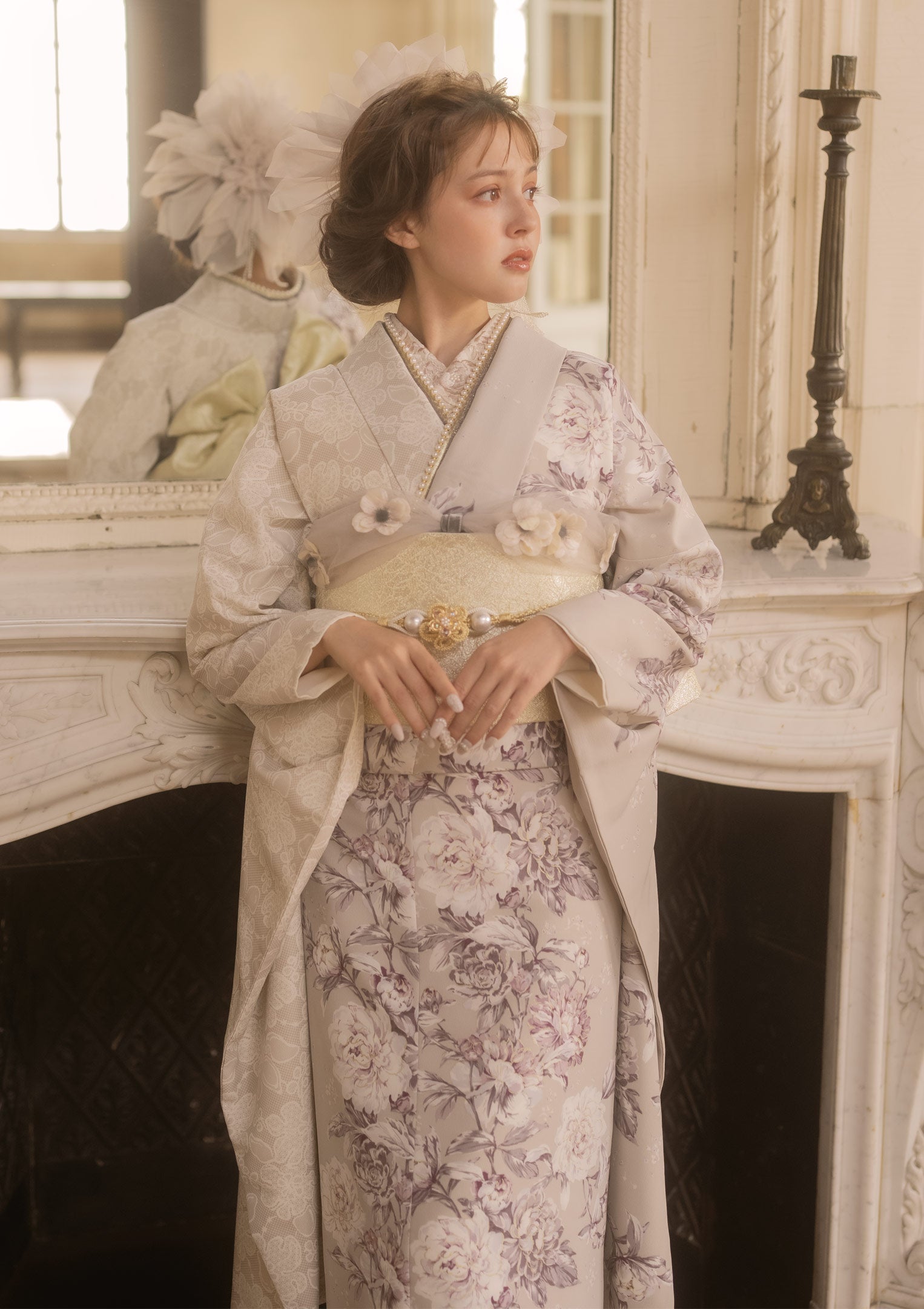 振袖ネットレンタル：ニュアンスカラーの花】華奢なクラシカル