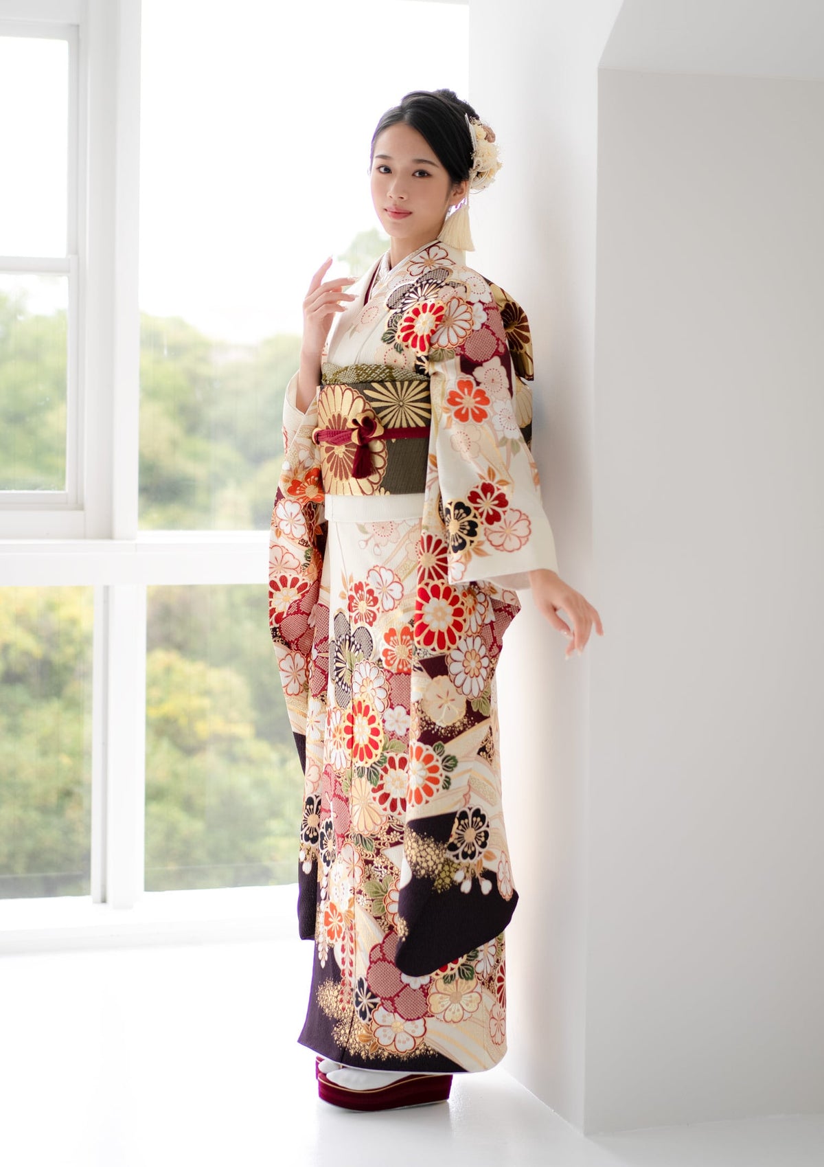 振袖ネットレンタル：白古典】華やかに大人っぽく/KH-429 – kimono 