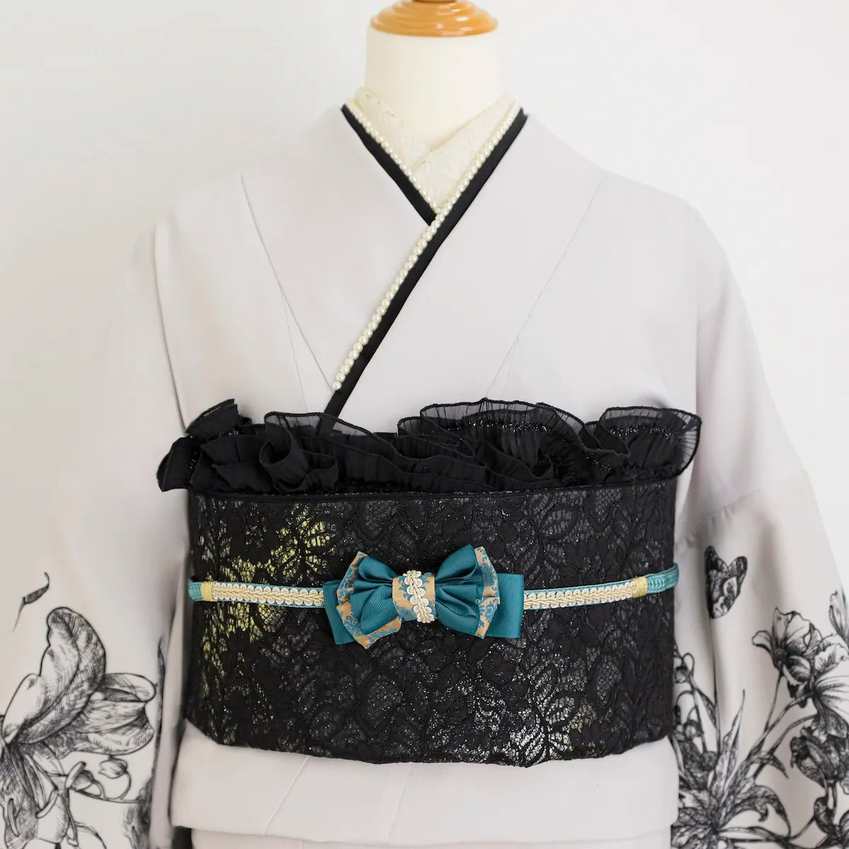 【帯締め販売】成人式 青緑×ゴールドレースリボンの飾り帯締め｜振袖用ゴシックリボン和装小物