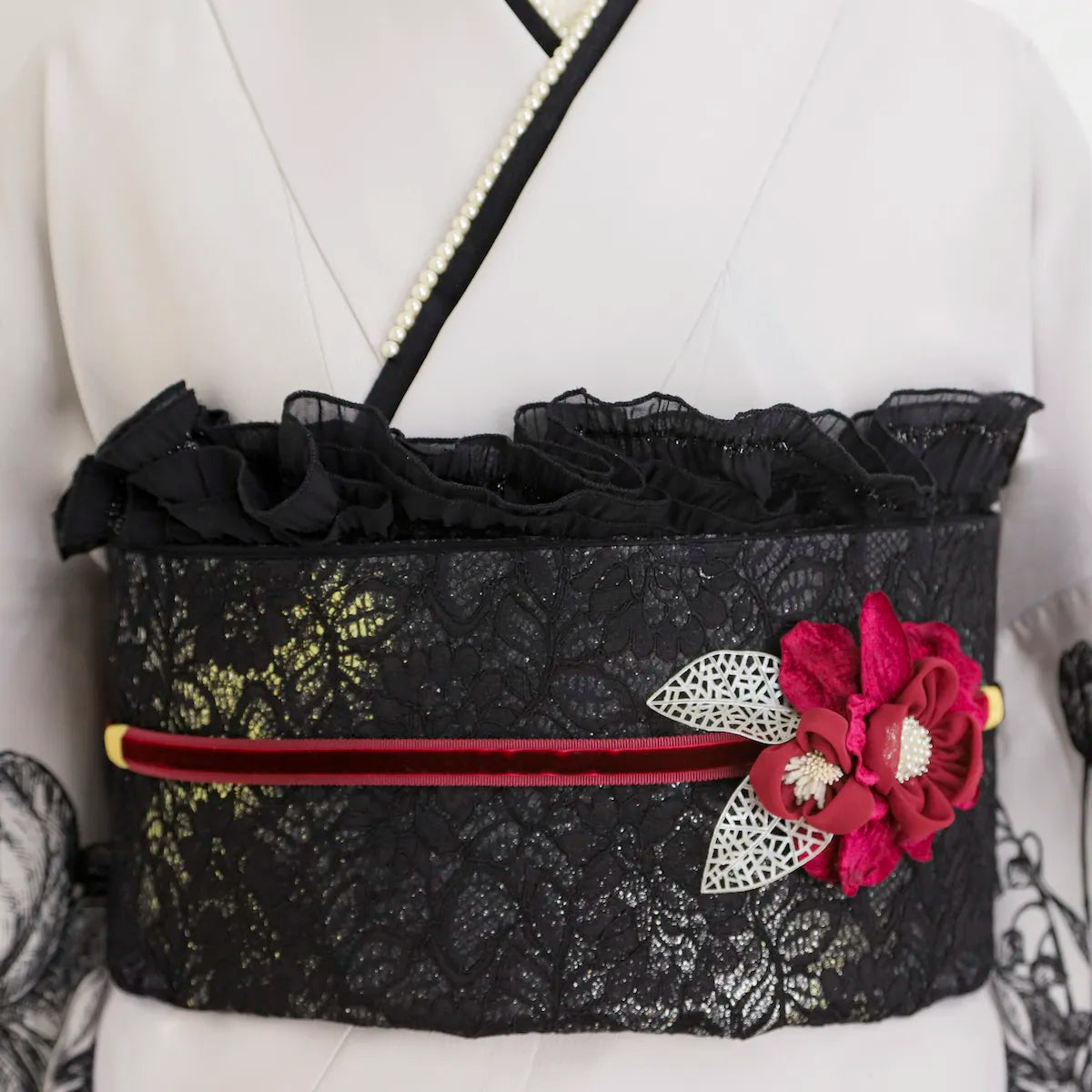 【帯締め販売】成人式 ボルドーフラワー×ベロアリボンの飾り帯締め｜振袖用ローズベルベット和装小物