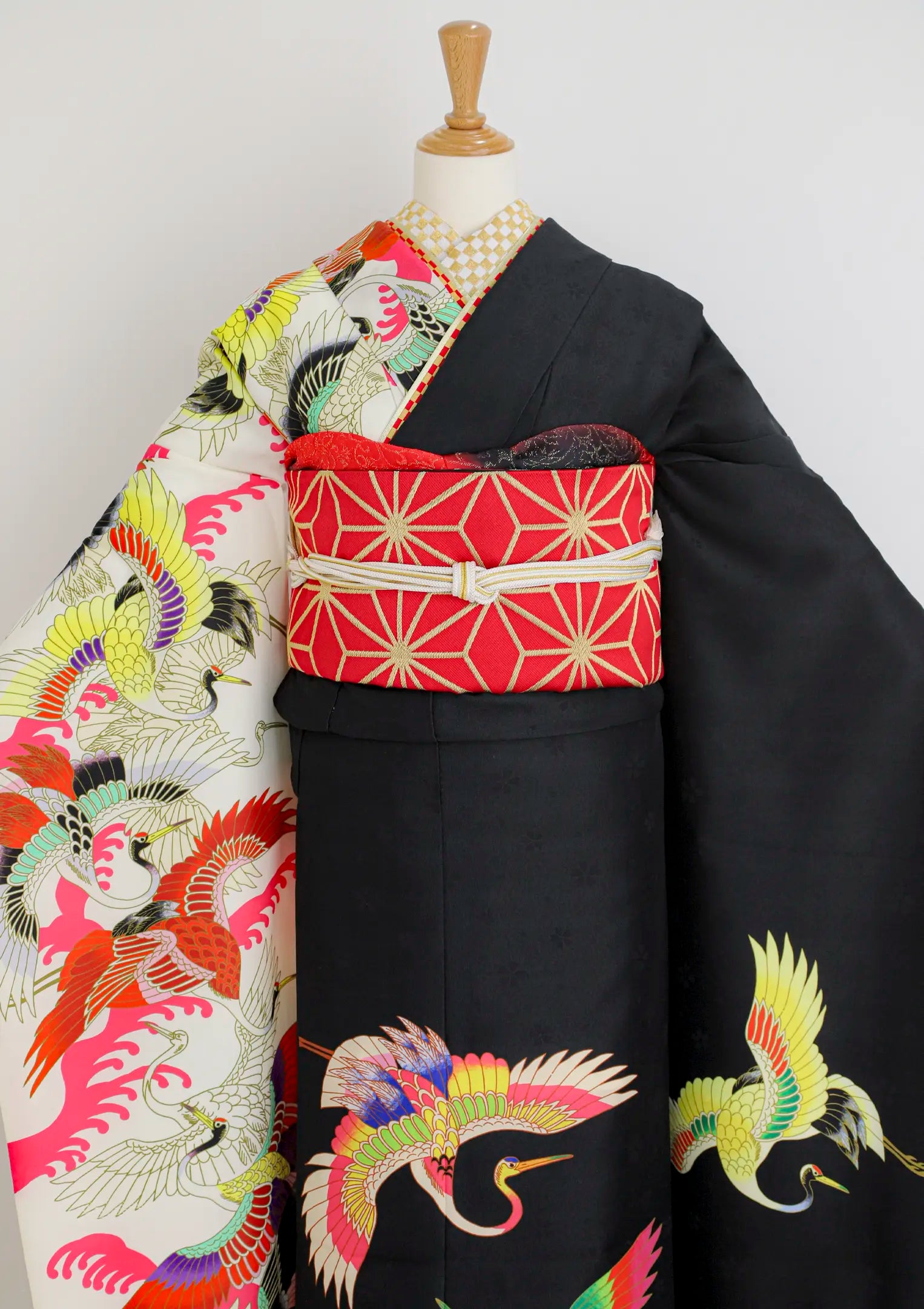 【振袖ネットレンタルすぐ届く成人式振袖】最短1週間でお届け！サイケデリックでビビッドな鶴/KH-489