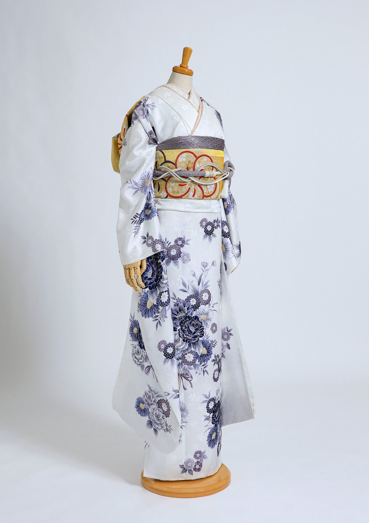 白地　シルバー　シック　小花　振袖のみ 白地シルバーシック小花振袖フルセット