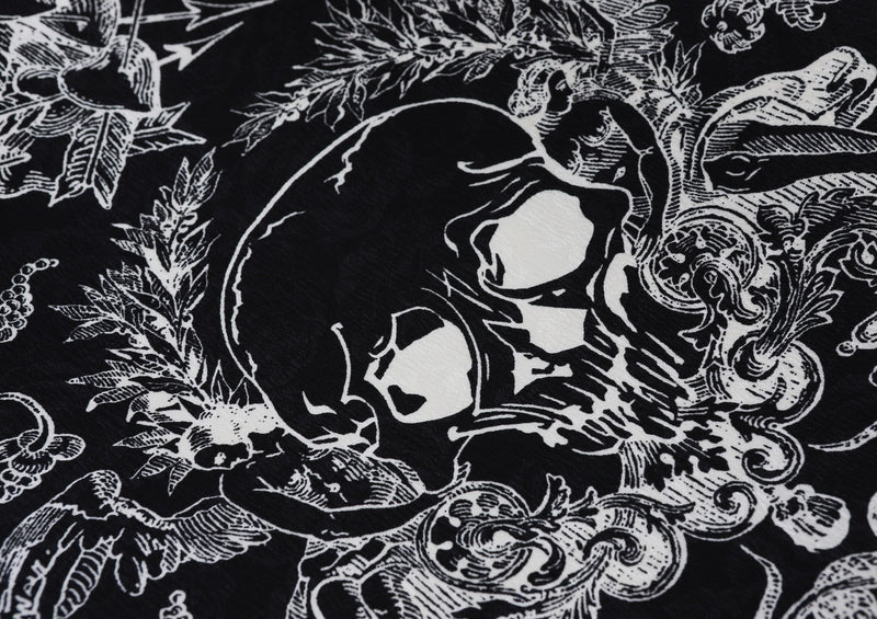 【振袖：ダークな黒に描かれたスカルがモチーフの珍しいデザイン】ゴシック KH-353
